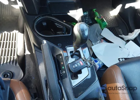 2017 Toyota Rav4 Hybrid Se из США, поврежденный, VIN JTMJJREV5HD152547